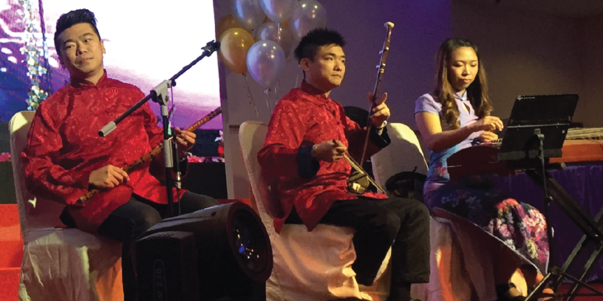 TRADITIONAL INSTRUMENT SHOW