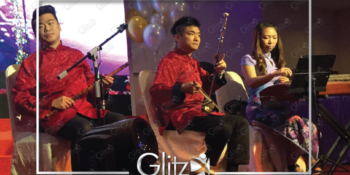 TRADITIONAL INSTRUMENT SHOW